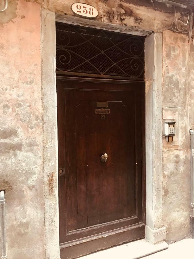 Melusina Apartments Rialto Βενετία Εξωτερικό φωτογραφία